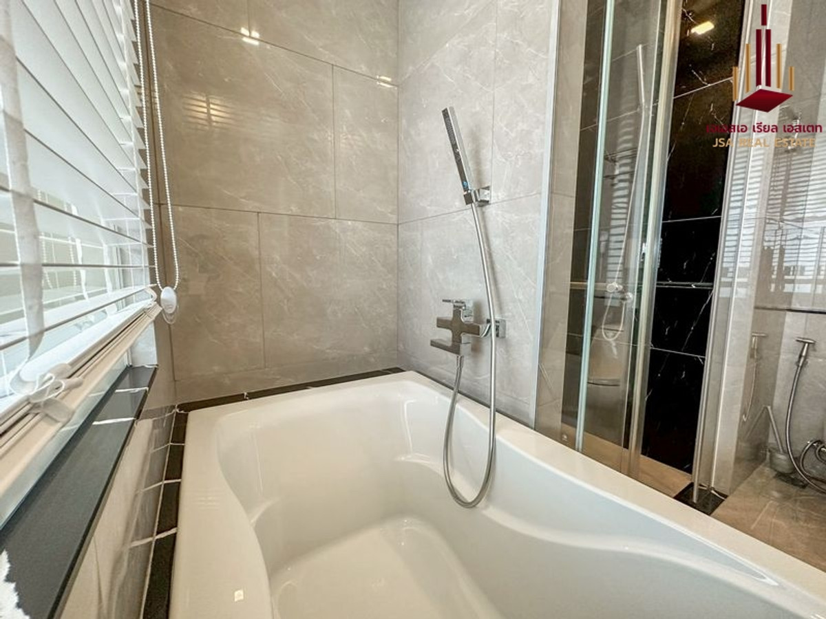 For RentCondoRama9, Petchburi, RCA : ✨ For Rent : One9Five Asoke - Rama 9 Condo ✨ 💰 Only 160,000 thb/month