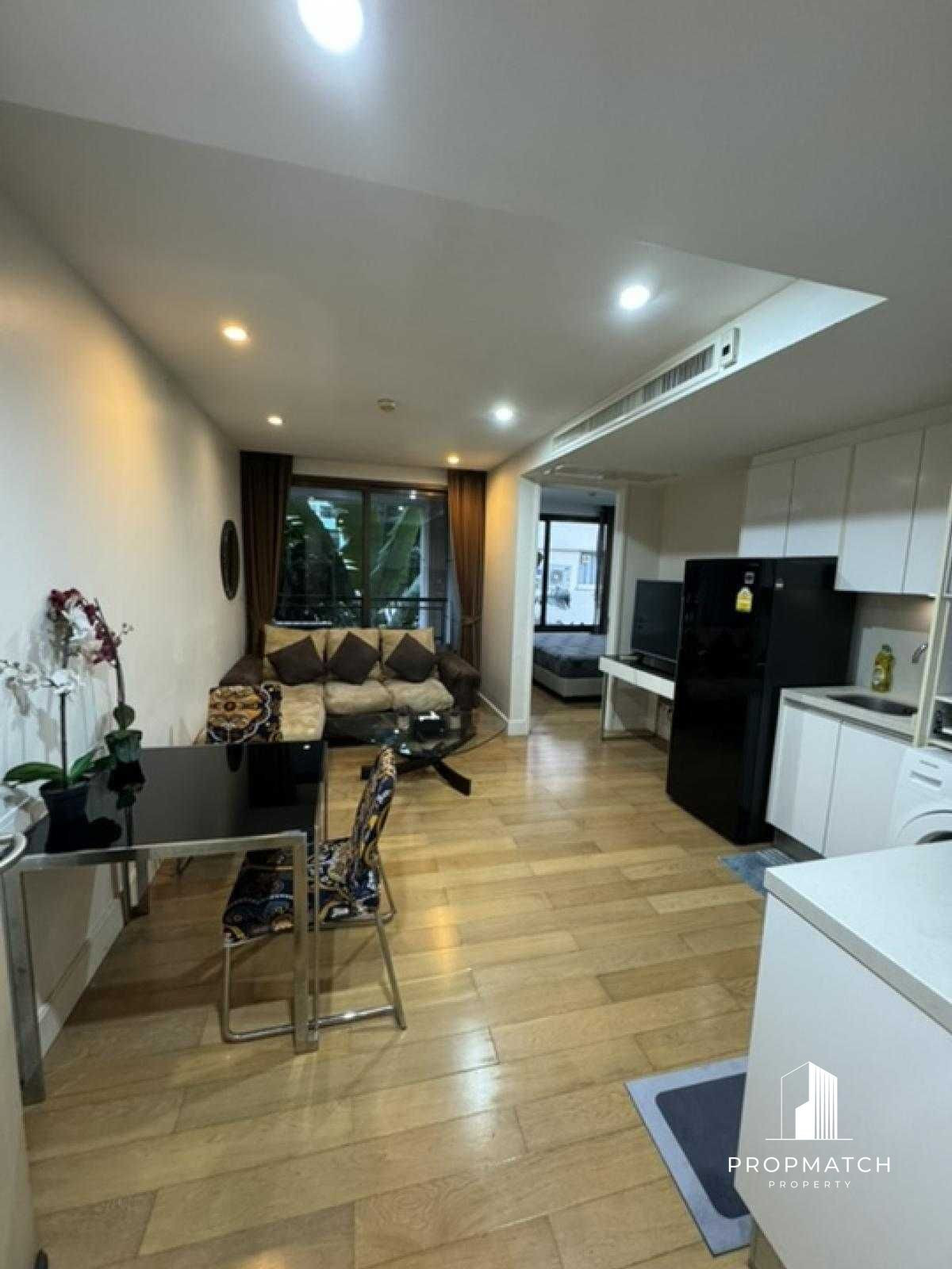 For SaleCondoSathorn, Narathiwat : ✨Flash Deal ✨Collezio Sathorn - Pipat (1Bed 1Bath 41SQM.) ready to move in! Only 4,350,000 baht Tel.0981315848 @propmatch