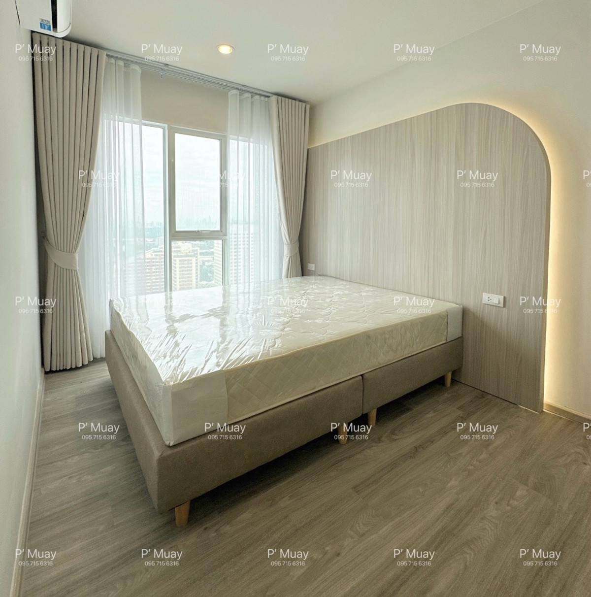 ให้เช่าคอนโดบางนา แบริ่ง ลาซาล : 🎉ให้เช่า ห้องใหม่มือ 1  🎉 💖ไม้ สีเทา💖#RegentHomeBangna ตึก 🅰️ บิ้วอิน สวย🌟 มี Walk-in closet 🌟 📱Digital door lock📱#BTSบางนา เพียง 5 นาที ❤️ค่าเช่า 12,000 บาท