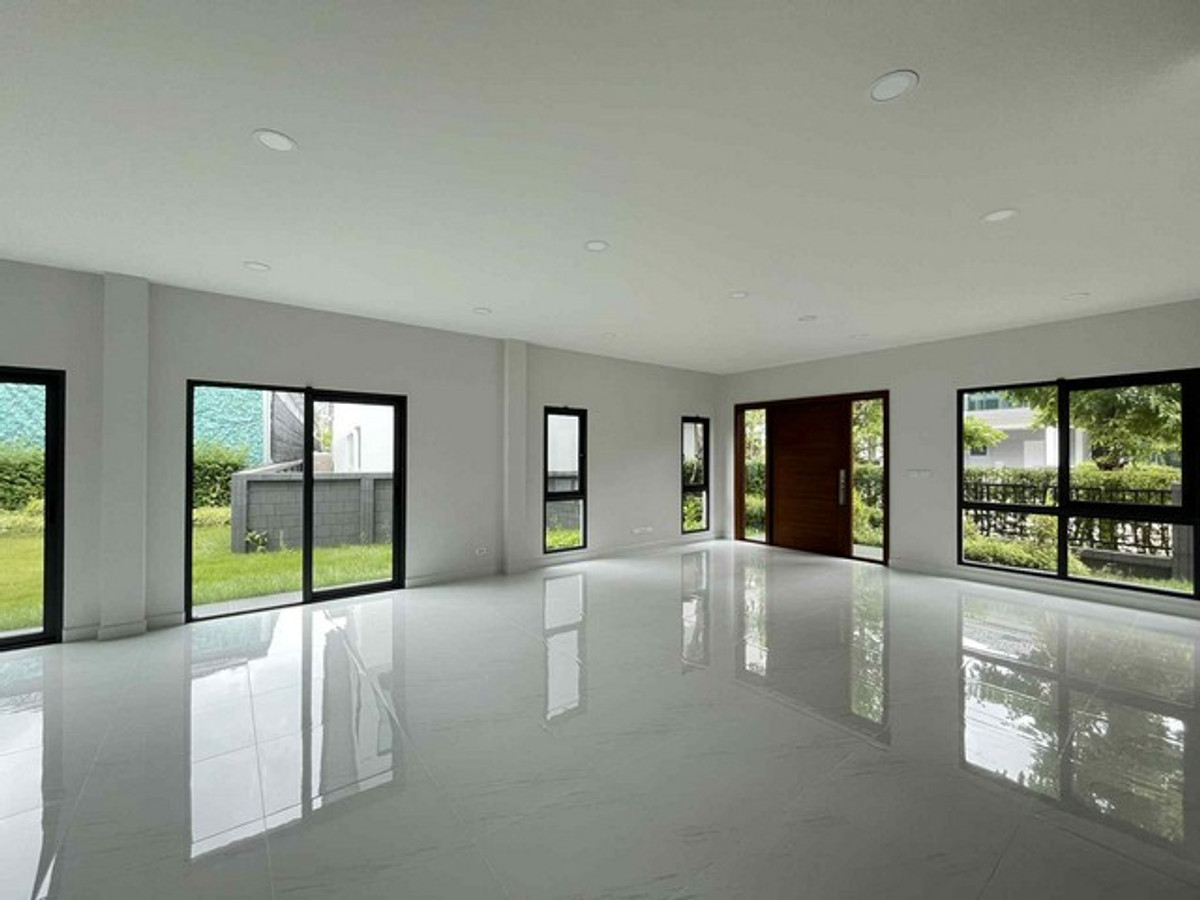 ขายบ้านแจ้งวัฒนะ เมืองทอง : ขายบ้านเดี่ยว THE CITY ดอนเมือง แจ้งวัฒนะ ที่ดิน 106.8 ตารางวา พื้นที่ใช้สอย 416 ตร.ม. 5 ห้องนอน 6 ห้องน้ำ