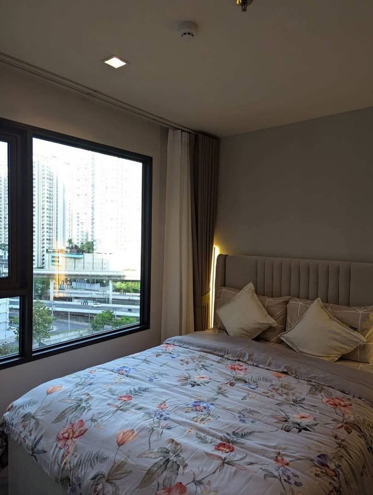 For RentCondoThaphra, Talat Phlu, Wutthakat : Condo for rent Life Sathorn Sierra/Life Sathorn Sierra (A6810004)