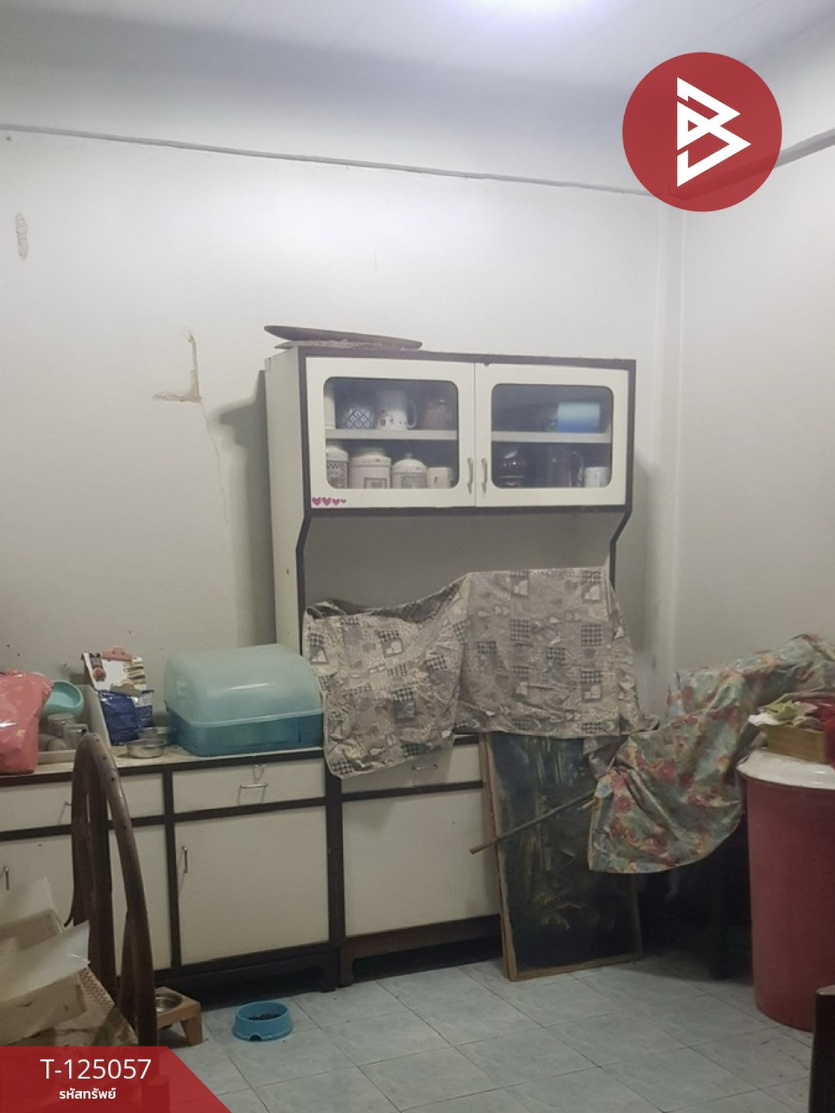 2-story townhouse for sale, Rom Yen Village, area 21 square meters, Sam Phran, Nakhon Pathom Province. Loading...