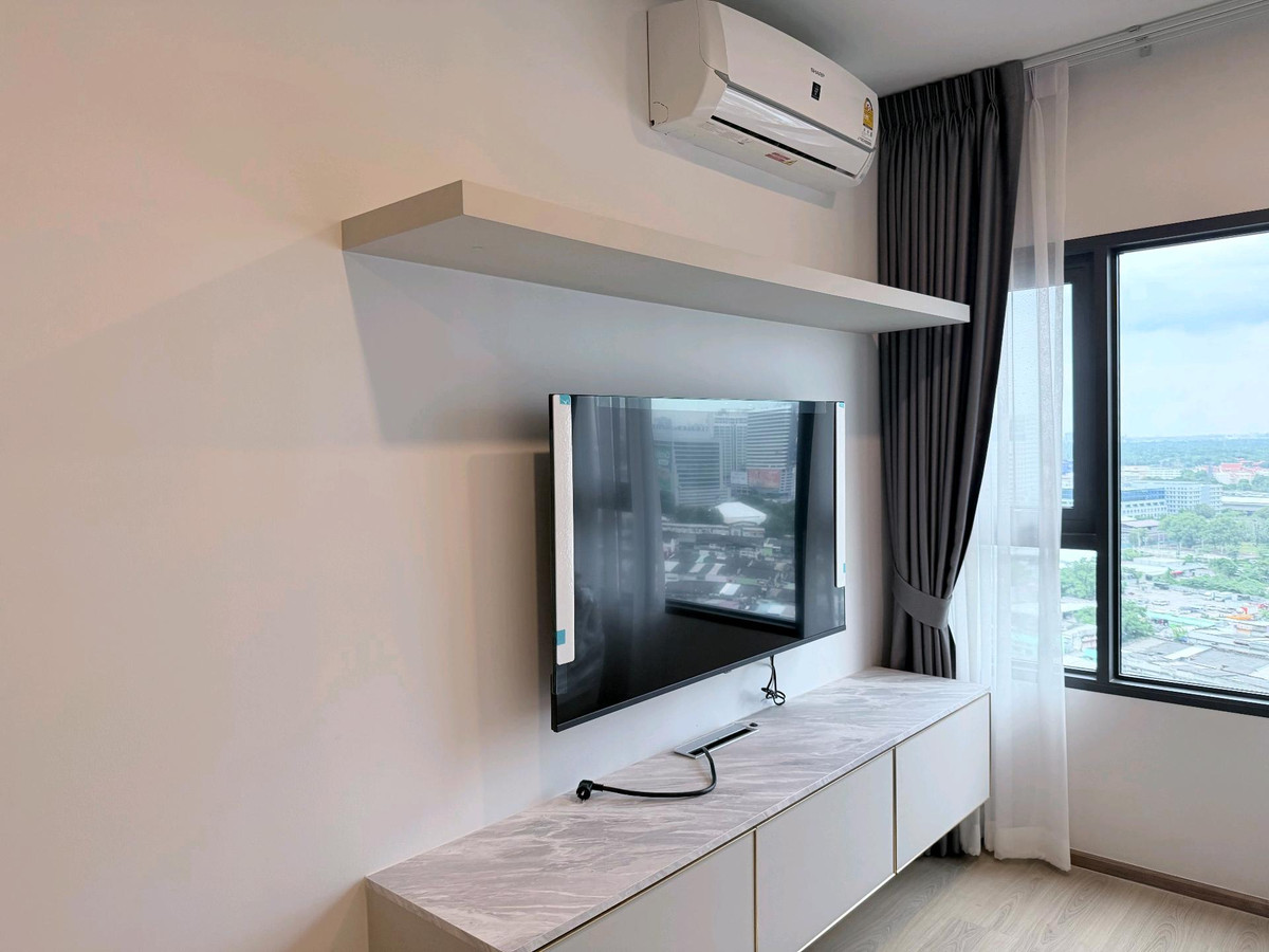 Life Rama 4 -Asoke for rent and sale Loading...