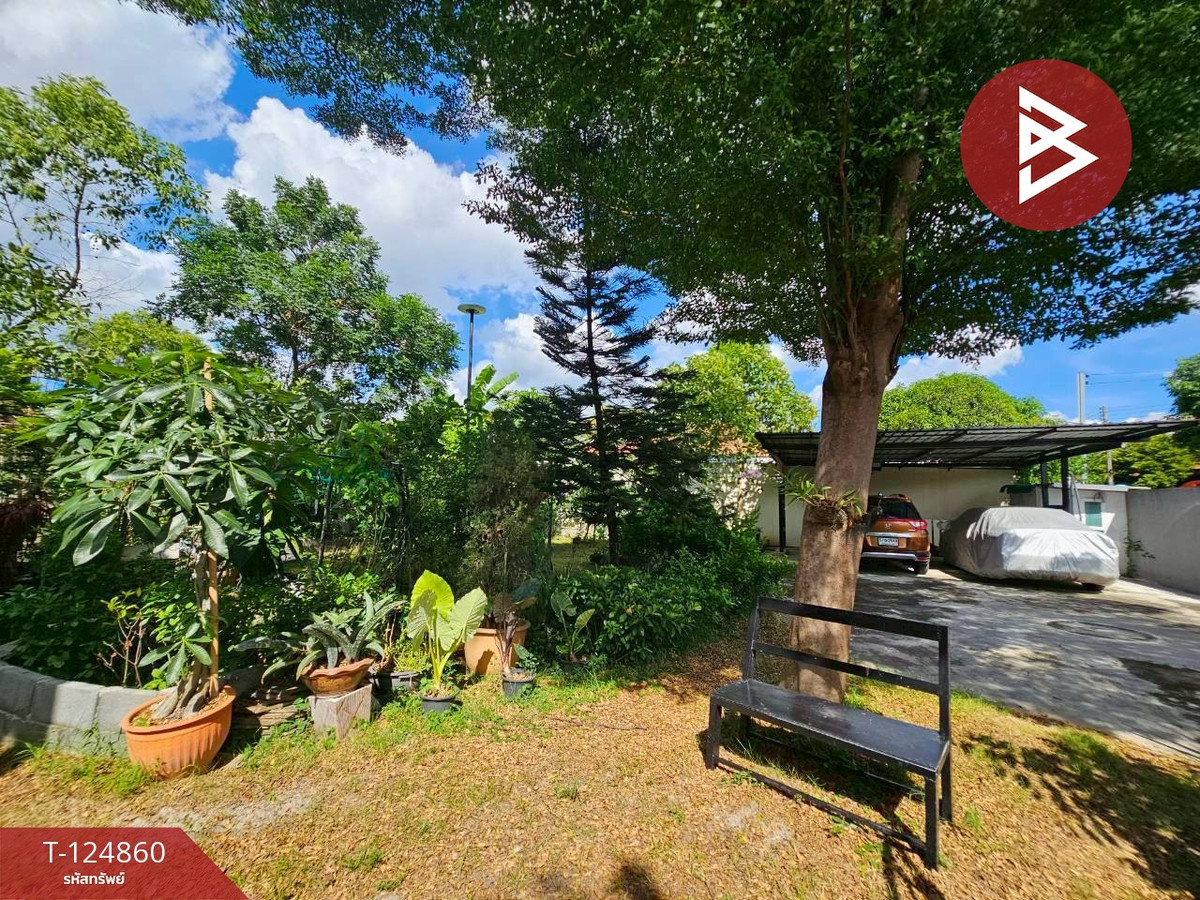 Single house for sale with land, area 1 ngan 74.2 sq m, Khlong Luang, Pathum Thani. Loading...