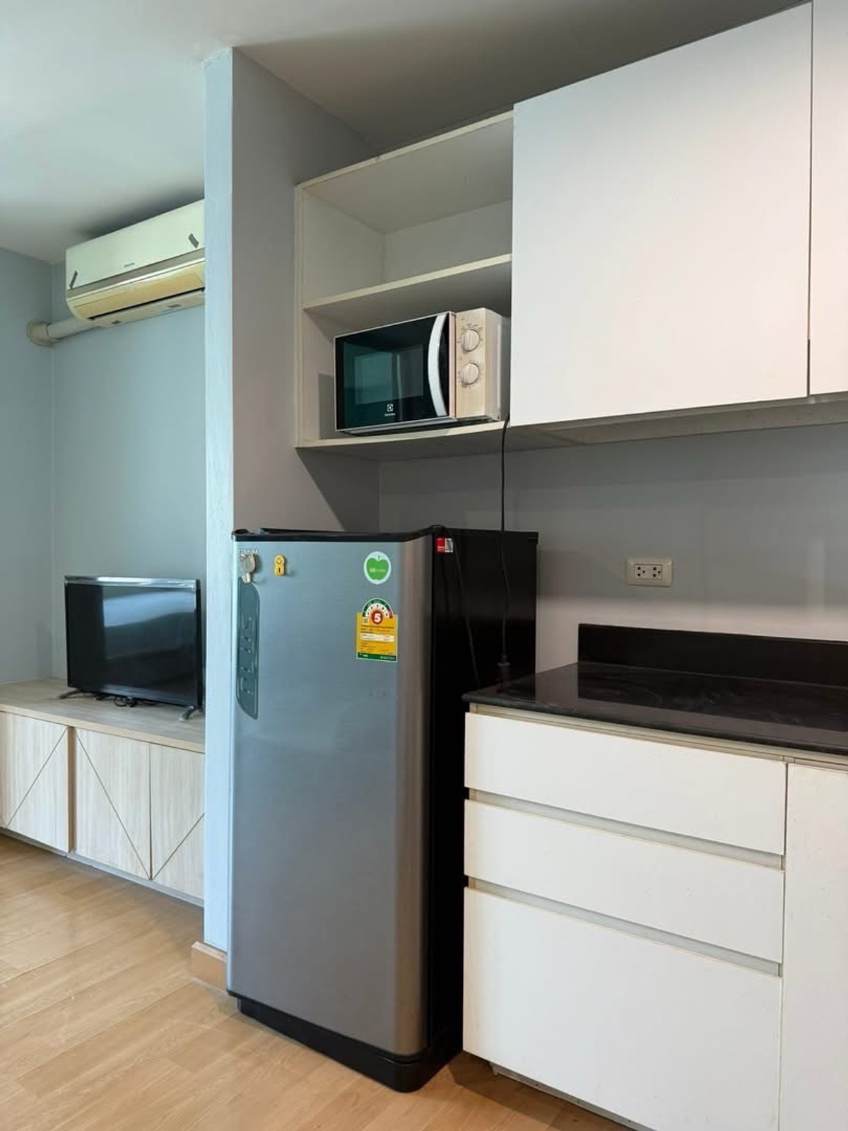 ให้เช่าคอนโดบางนา แบริ่ง ลาซาล : เช่าคอนโด Swift Condominium ห้องสวย เฟอร์ครบ พร้อมเข้าอยู่ ราคาพิเศษ (สวิฟท์ 