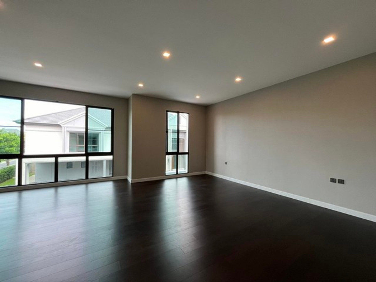 ขายบ้านปิ่นเกล้า จรัญสนิทวงศ์ : ขายบ้านเดี่ยว แกรนด์ บางกอก บูเลอวาร์ด ปิ่นเกล้า-กาญจนา ที่ดิน 190 ตารางวา พื้นที่ 817 ตร.ม. Pool villa