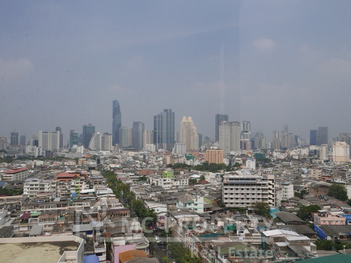 the room sathorn st.louis 2 bedroom 65sqm for rent only 35,000 please contact 0816878954 Loading...