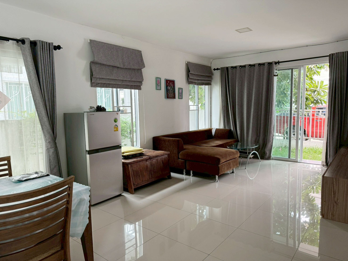 House in the project For rent 20,000 baht per month, near Big C Mae Hia, only 5 minutes, No.9H971 Loading...
