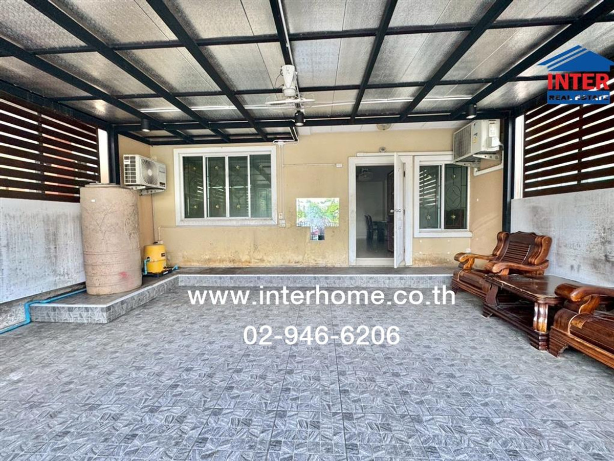 Townhouse, 2 floors, 30.6 sq m, Aphakorn Village 2. Phutthamonthon-Salaya Near Mahidol University, Salaya Borommaratchachonnani-Bang Len Road Bang Phasi Road - Bang Yai Exit, Phutthamonthon, Nakhon Pathom Loading...