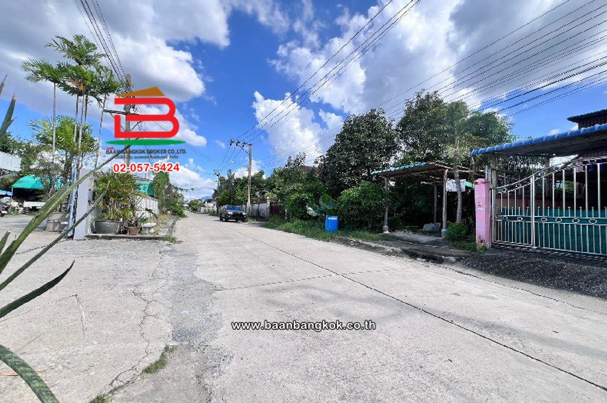 ที่ดินเปล่า ชัชฎาวิลล่า พุทธมณฑลสาย 3 (ซอย 1) เนื้อที่ 60 ตร.ว (ใกล้มหาวิทยาลัยมหิดล) แขวงบางไผ่ เขตบางแค กรุงเทพมหานคร Loading...