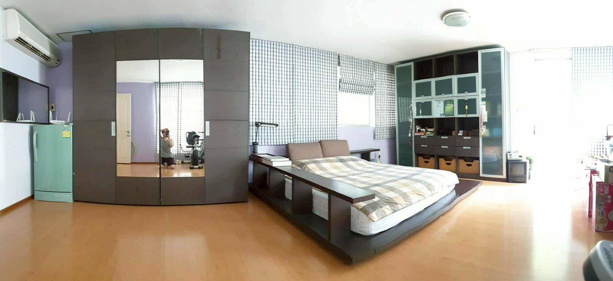 Cheapest in this area!! 2-story detached house, Noble Home Village, Bang Phli, prime location, near shopping malls, expressway, Suvarnabhumi Airport. Loading...