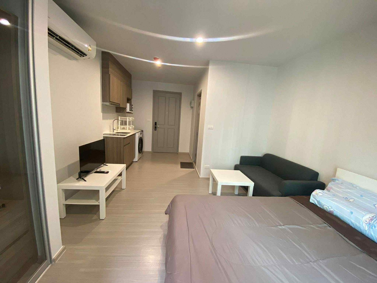 For RentCondoBang kae, Phetkasem : ⭐️ The Parkland Phetkasem 56 ⭐️ Room size 27 sq m., 19th floor, complete with furniture and electrical appliances.