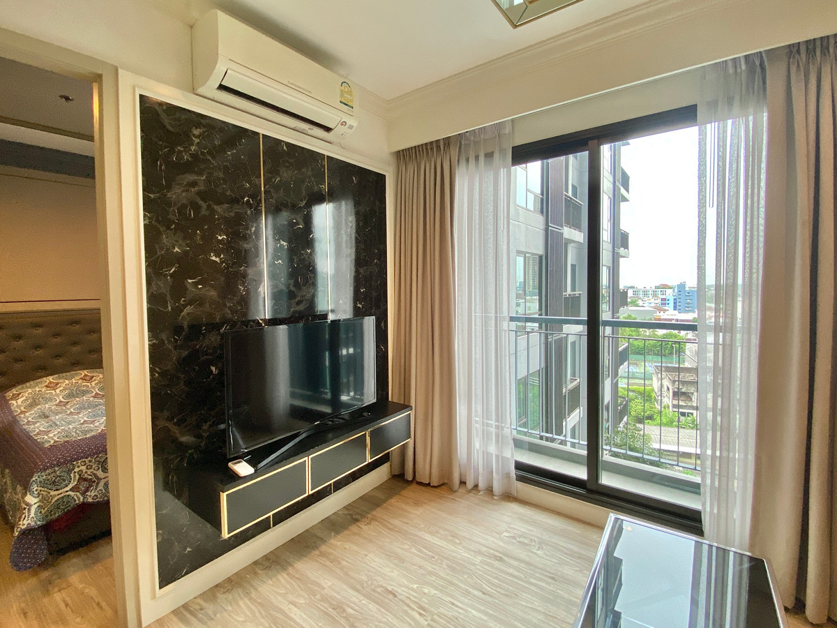 คอนโดสุขุมวิท อโศก ทองหล่อ : ให้เช่า/ขาย Rhythm Sukhumvit 36–38 (ริธึ่ม สุขุมวิท 36–38) ชั้น 9 | ขนาด 34 ตร.ม. | 1 ห้องนอน 1 ห้องน้ำ เช่า 35,000 บาท/เดือน | ขาย 7,800,000 บาท