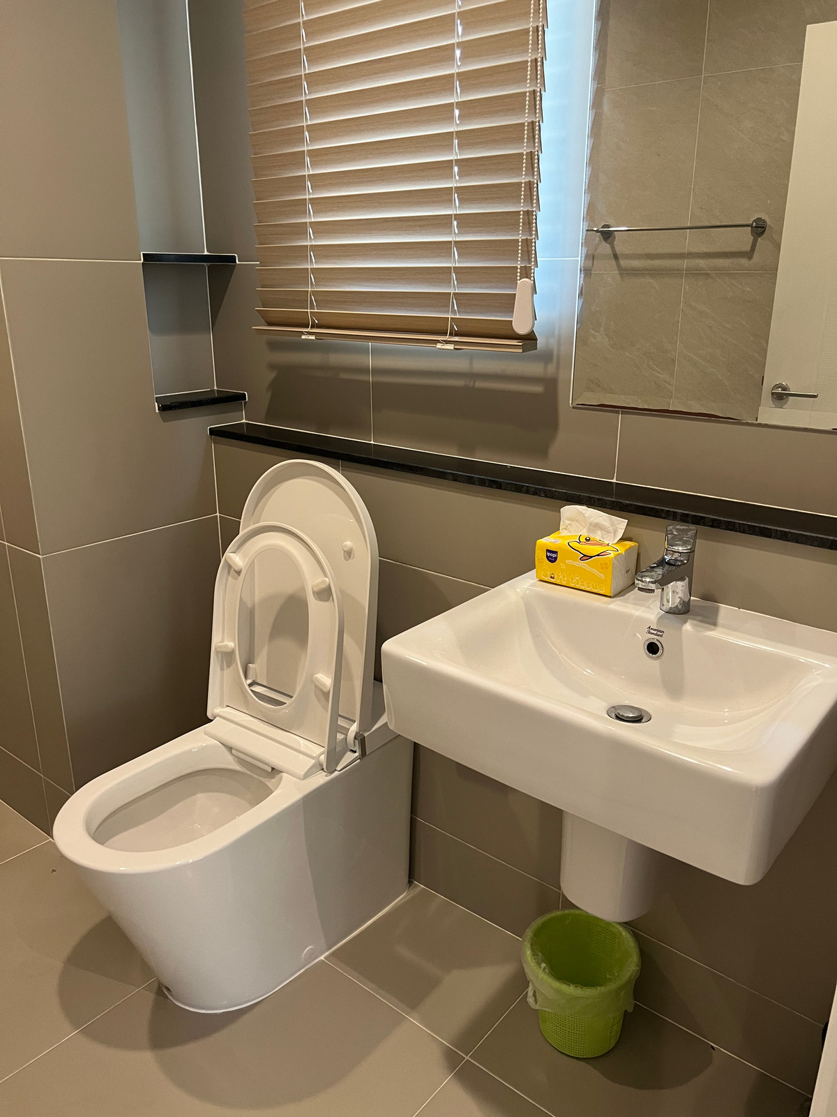 Urgent Sale!  Luxury Single House – Brand New, Never Lived In Bangkok Boulevard Srinakarin - Bangna Loading...