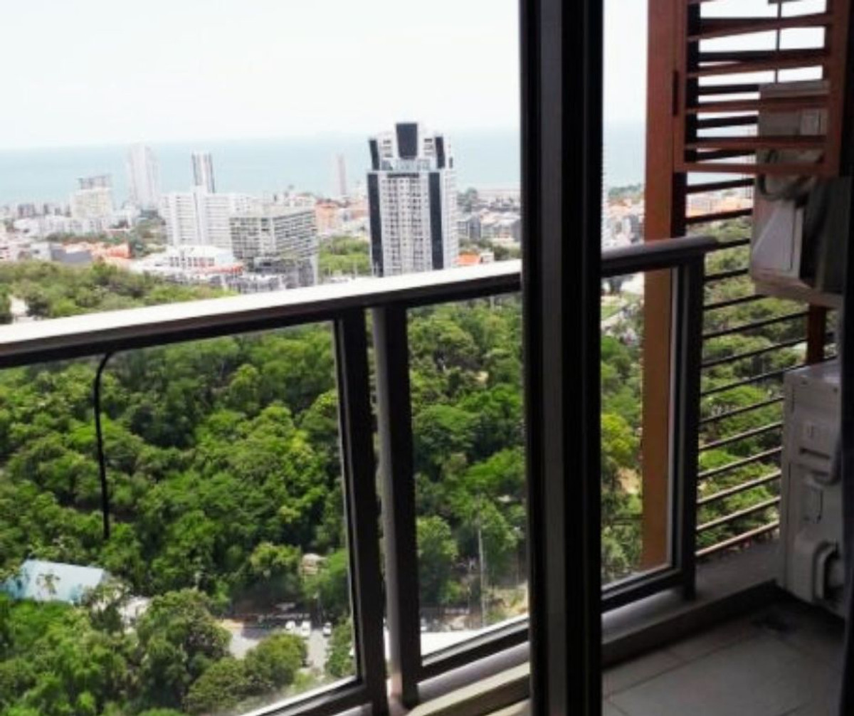 For SaleCondoPattaya, Bangsaen, Chonburi : Condo for sale, Unixx South Pattaya, 40th floor, sea view, 2 bedrooms, free transfer, good price, suitable for living and investing.