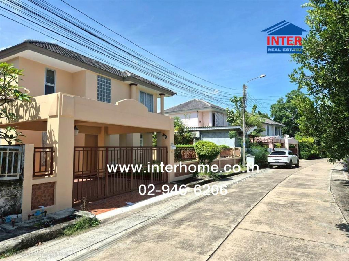 บ้านเดี่ยว 2 ชั้น 70.7 ตร.ว. หมู่บ้านโรยัลปาร์ค วิลล์ สุวินทวงศ์ (ปาร์ควิลล์3 ซอย2) ใกล้โลตัสหนองจอก ซอยสุวินทวงศ์44 ถนนสุวินทวงศ์ ถนนสุวินทวงศ์44 เขตหนองจอก กรุงเทพมหานคร Loading...