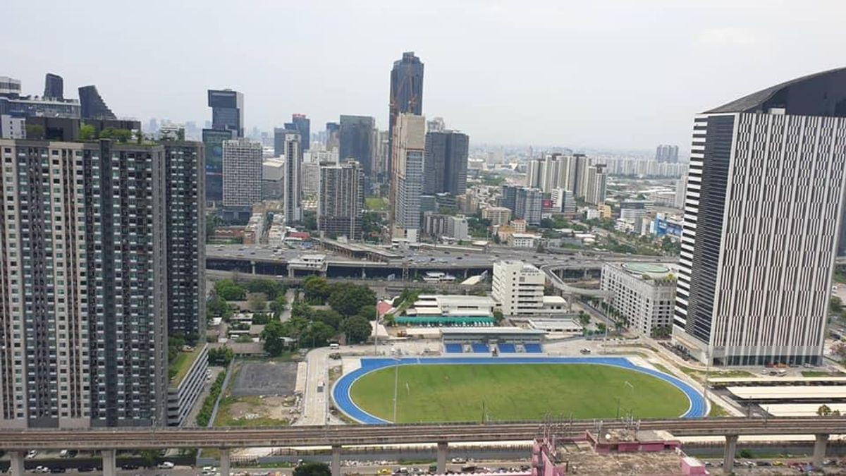 For SaleCondoRama9, Petchburi, RCA : Condo for sale next to SWU and very close to the office in Asoke area, very good price.