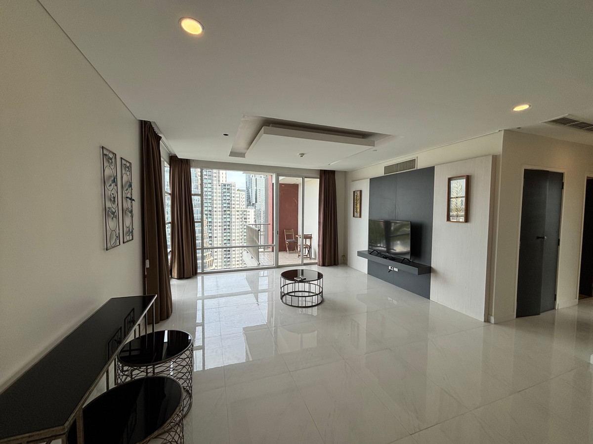 For SaleCondoSukhumvit, Asoke, Thonglor : Refined Urban Comfort near BTS Thong Lo – Unit 3-Bedroom at Fullerton Sukhumvit
