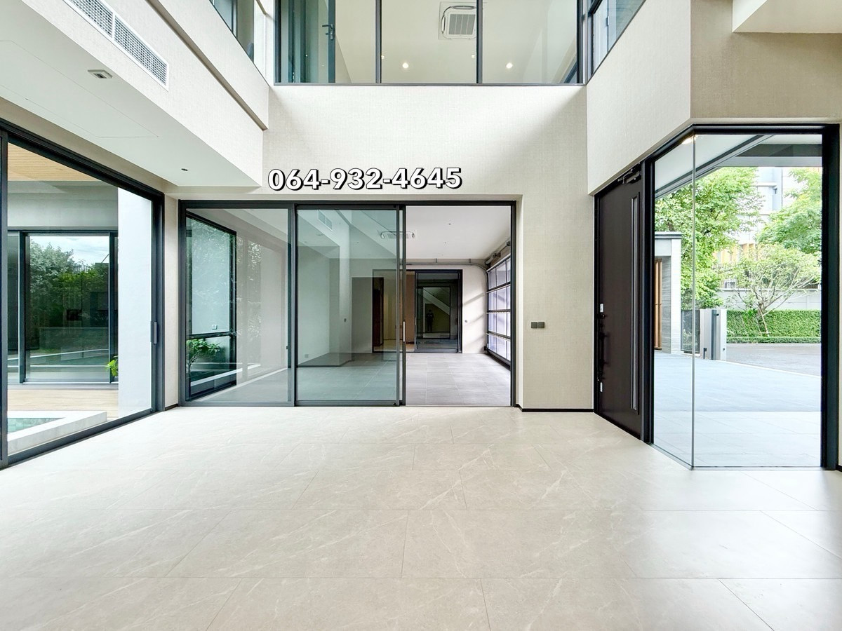 For SaleHouseNawamin, Ramindra : Very private, luxurious 3-story mansion with private swimming pool and only 4 elevators, 189 sq m, 1,029 sq m., next to Central Ramintra. 📲064-932-4645 (Ken)