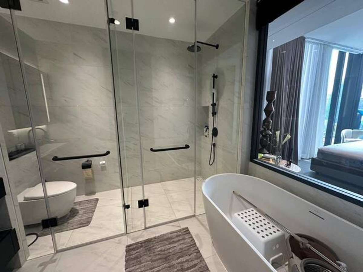 ให้เช่าคอนโดสาทร นราธิวาส : Spacious 2-Bedroom Condo for Rent at Tait Sathorn 12, Just Steps from BTS St. Louis