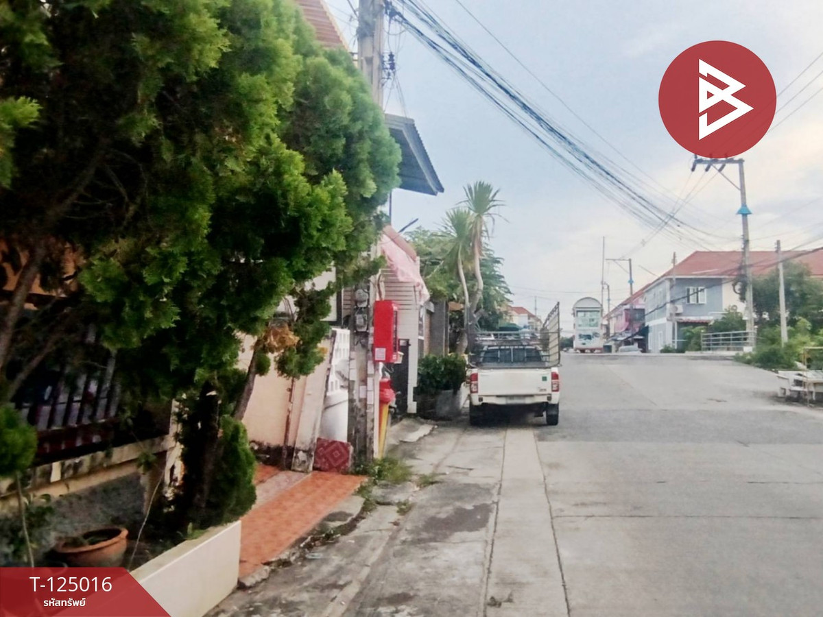 ขายทาวน์เฮ้าส์ หมู่บ้านเฟื่องฟ้าวิลล่า11 เฟส4 แพรกษา สมุทรปราการ Loading...