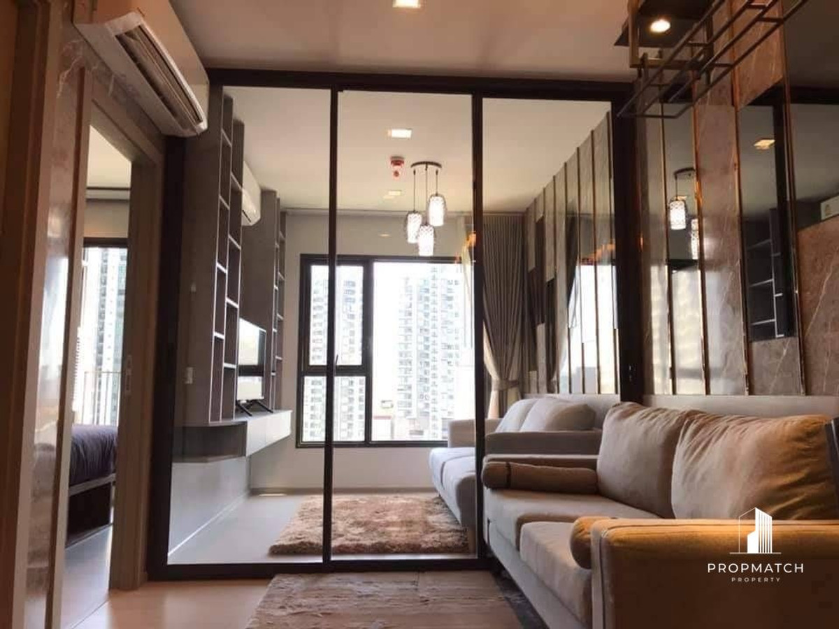 ขายคอนโดพระราม 9 เพชรบุรีตัดใหม่ RCA : ✨Flash Deal ✨Life Asoke-Rama 9 ( 2Bed 1Bath 40SQM.) พร้อมอยู่ ! เพียง 5,950,000 บาท Tel.0981315848 @propmatch