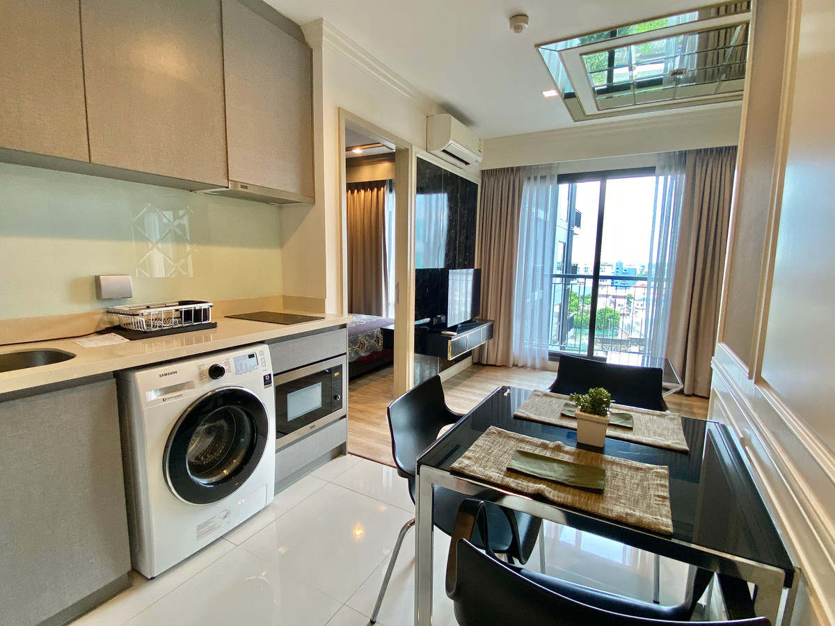 คอนโดสุขุมวิท อโศก ทองหล่อ : ให้เช่า/ขาย Rhythm Sukhumvit 36–38 (ริธึ่ม สุขุมวิท 36–38) ชั้น 9 | ขนาด 34 ตร.ม. | 1 ห้องนอน 1 ห้องน้ำ เช่า 35,000 บาท/เดือน | ขาย 7,800,000 บาท