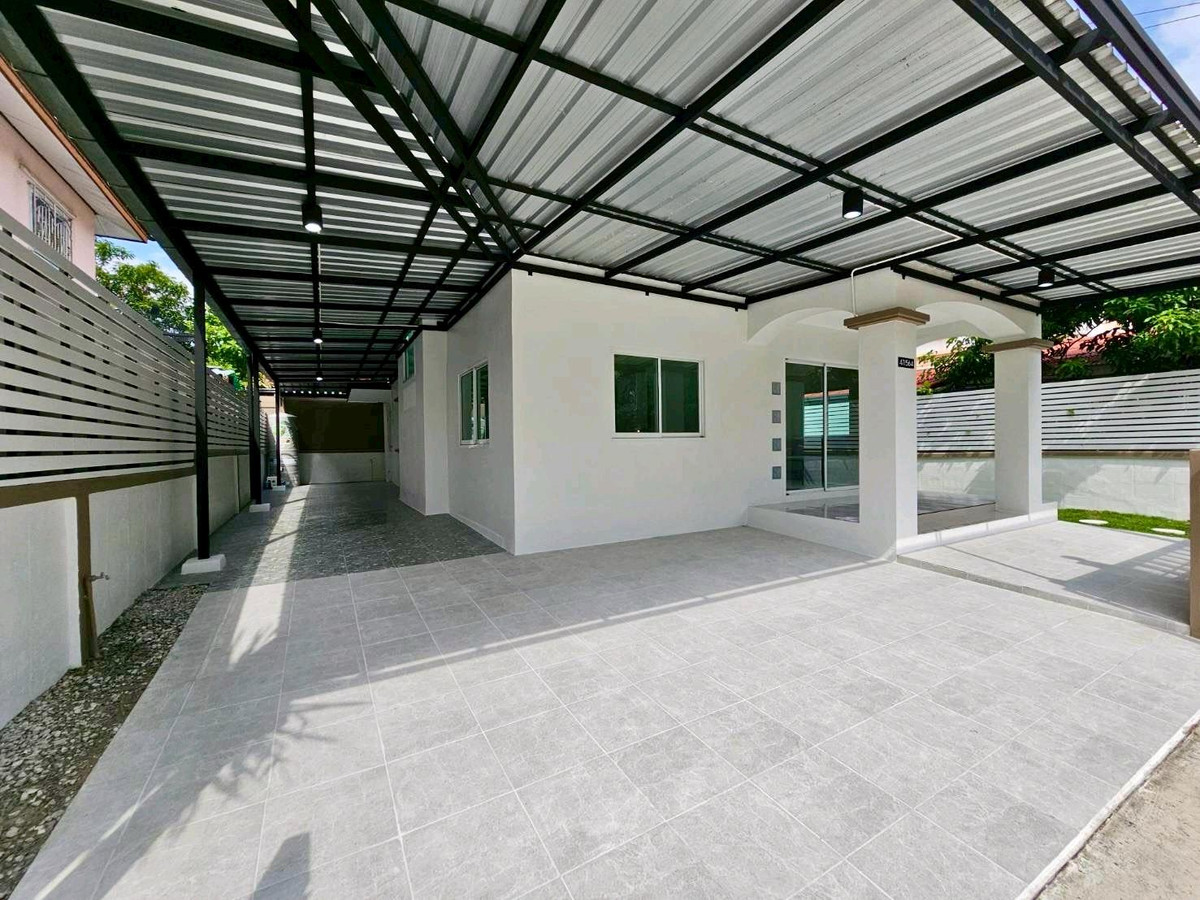 For SaleHouseNawamin, Ramindra : 2-story detached house, KC Garden Home Village 11, Nimitmai 40, Big C, Makro, Lotus, renovated and ready to move in. Free furniture Convenient travel Pink Line