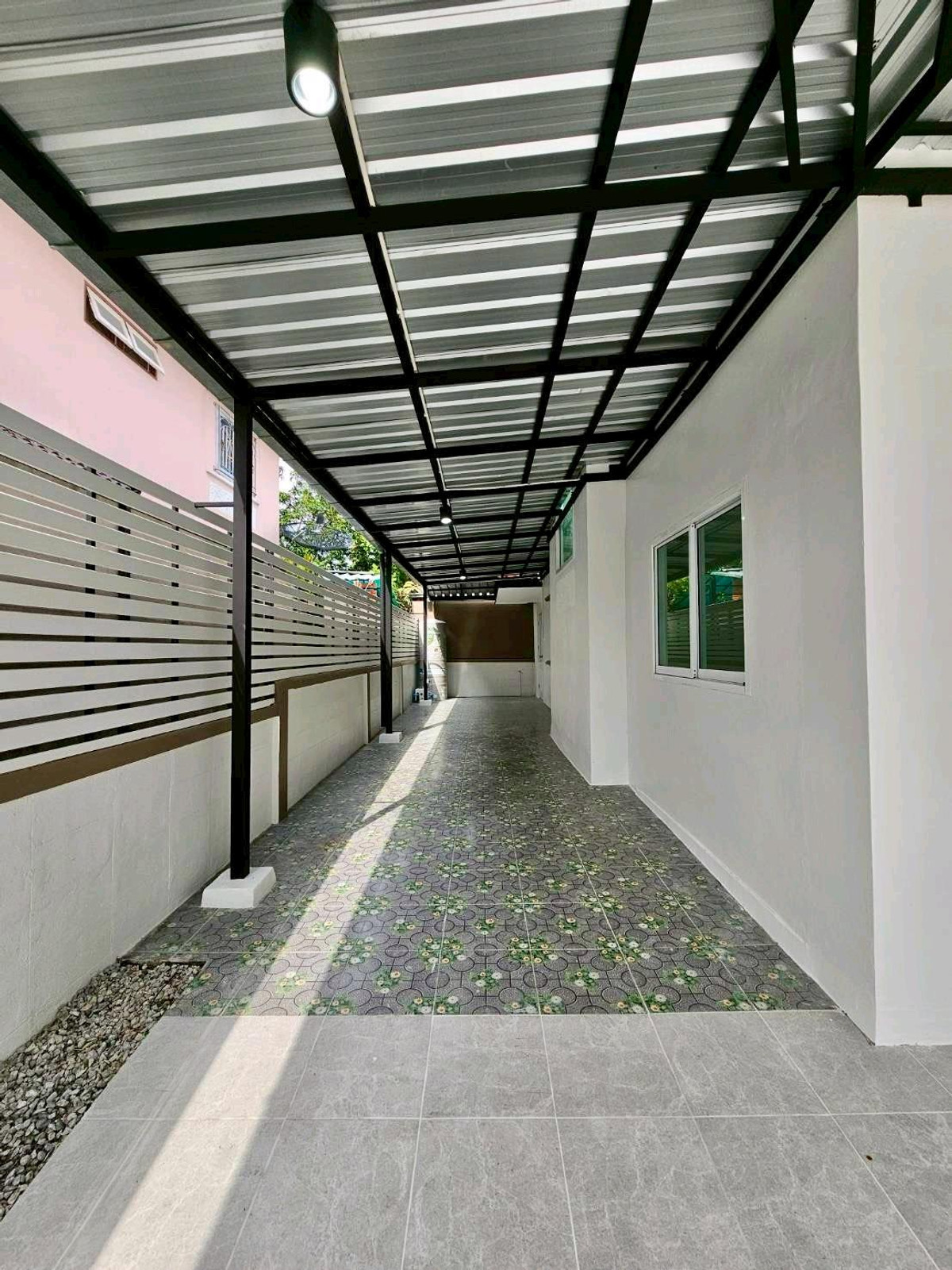 For SaleHouseNawamin, Ramindra : 2-story detached house, KC Garden Home Village 11, Nimitmai 40, Big C, Makro, Lotus, renovated and ready to move in. Free furniture Convenient travel Pink Line