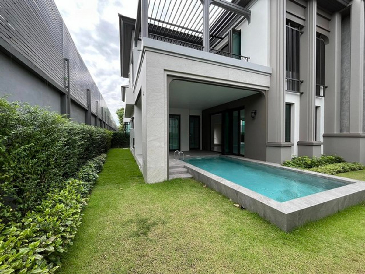 ขายบ้านปิ่นเกล้า จรัญสนิทวงศ์ : ขายบ้านเดี่ยว แกรนด์ บางกอก บูเลอวาร์ด ปิ่นเกล้า-กาญจนา ที่ดิน 190 ตารางวา พื้นที่ 817 ตร.ม. Pool villa