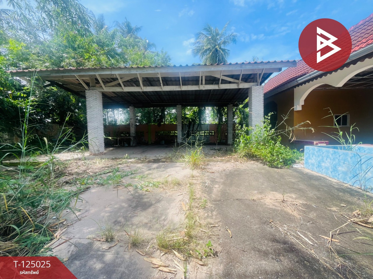 Single house for sale, area 2 ngan 2 sq m, Bang Lamung, Chonburi. Loading...