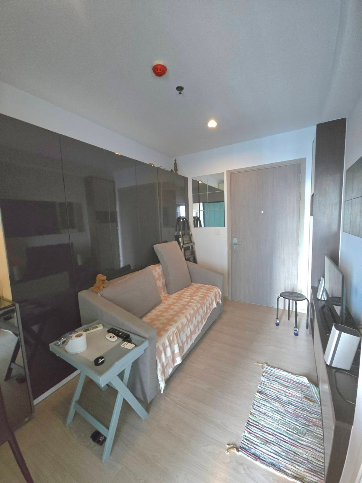 For SaleCondoBangna, Bearing, Lasalle : Hot deal! Condo for sale at the gallery Bearing 34.75 Sq.m Floor 12th, near BTS Bearing!!