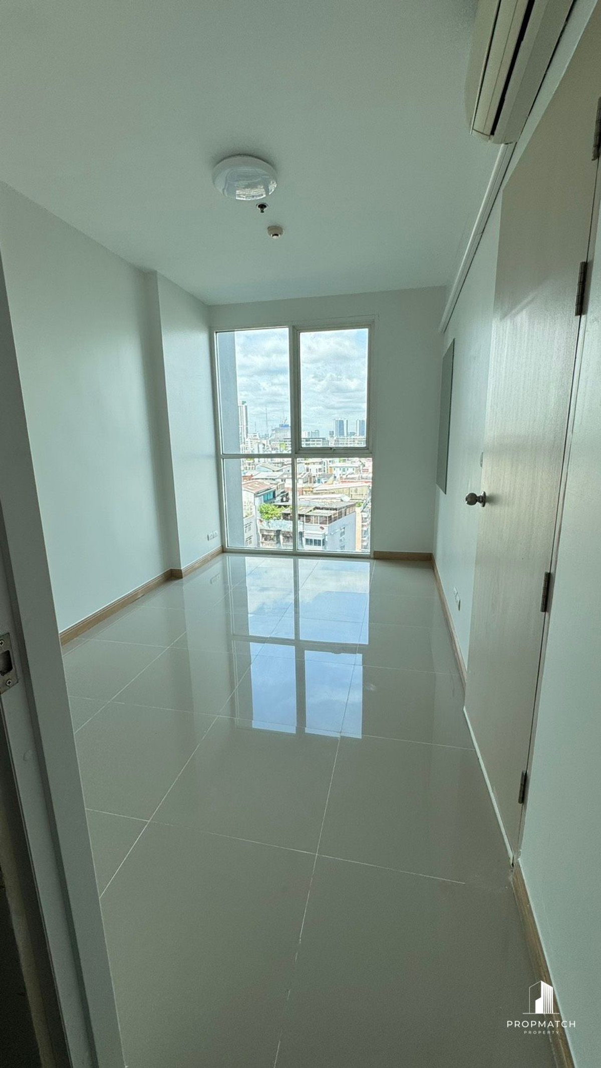 ✨Flash Deal ✨IDEO MIX Phaholyothin ( 2Bed 2Bath 57.96SQM.) พร้อมอยู่ ! เพียง 7,390,000 บาท Tel.0981315848 @propmatch Loading...
