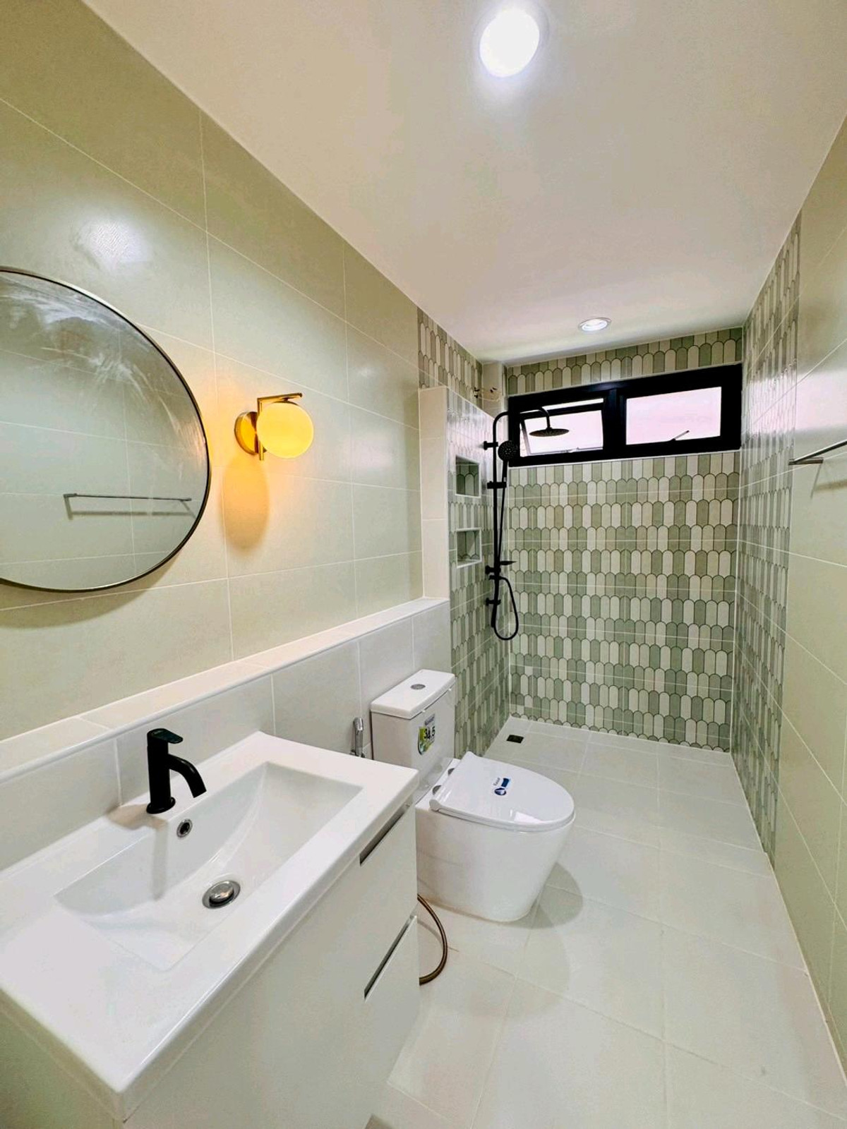 For SaleHouseNawamin, Ramindra : 2-story detached house, luxury home, The Takkhana Village. Pink Line Fashion Island Department Store, The Promenade, Big C, Makro, Lotus, near Hathaimit Fresh Market, Minburi Market, renovated and ready to move in. Free furniture