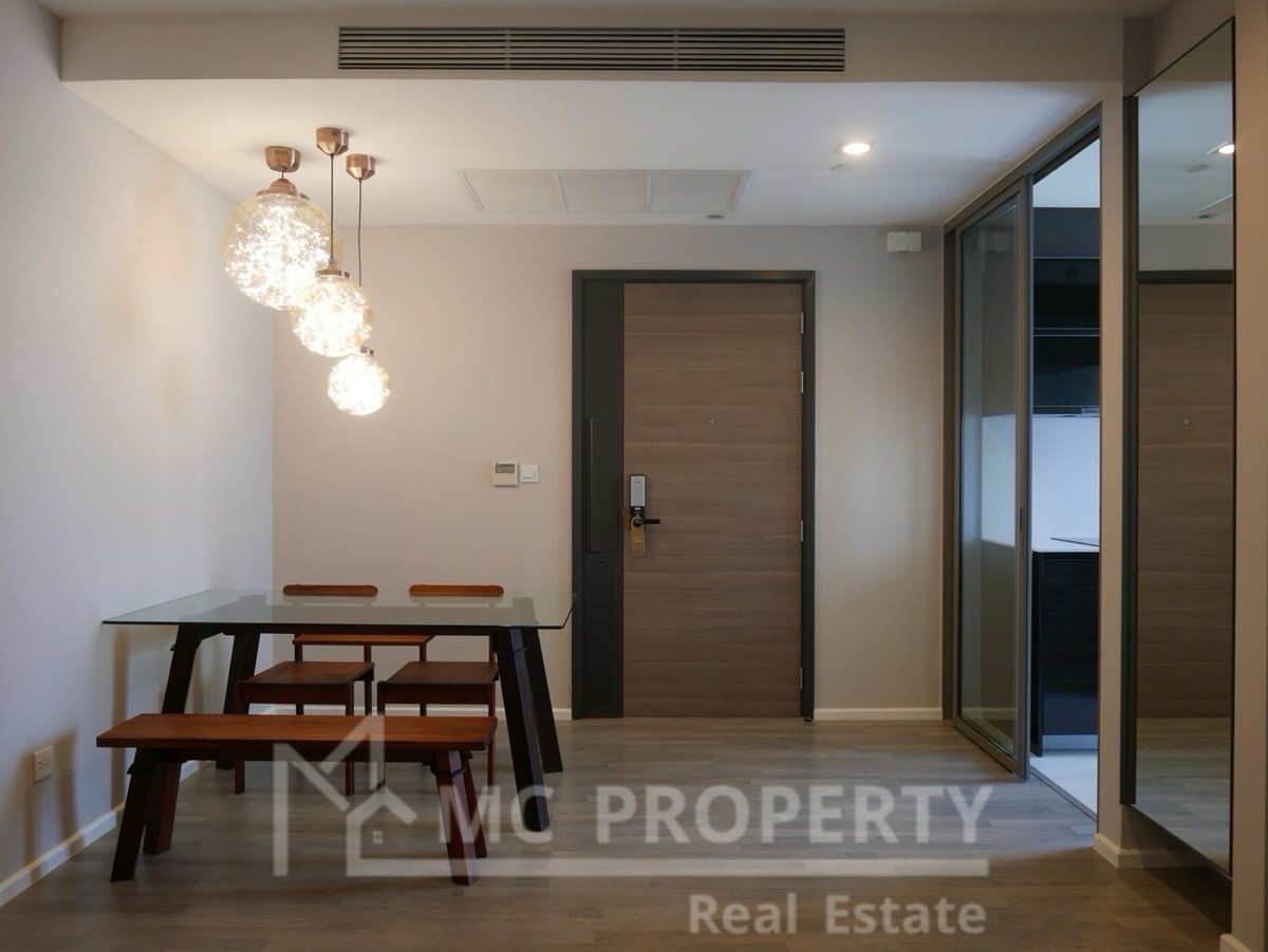 For RentCondoSathorn, Narathiwat : the room sathorn st.louis 2 bedroom 65sqm for rent only 35,000 please contact 0816878954