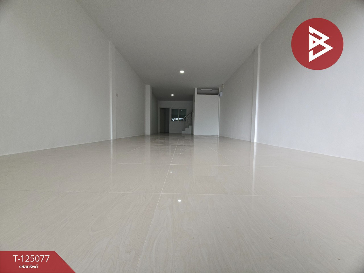 ขายทาวน์เฮ้าส์ หมู่บ้านเฟื่องฟ้าวิลล่า17 เฟส 5 แพรกษา สมุทรปราการ Loading...