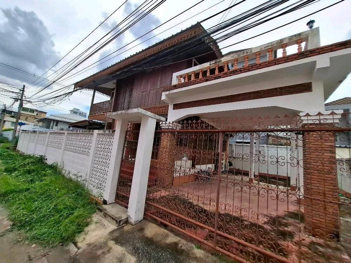 ให้เช่าบ้านโชคชัย4 ลาดพร้าว71 : ให้เช่าบ้านเดี่ยว ลาดพร้าว 35