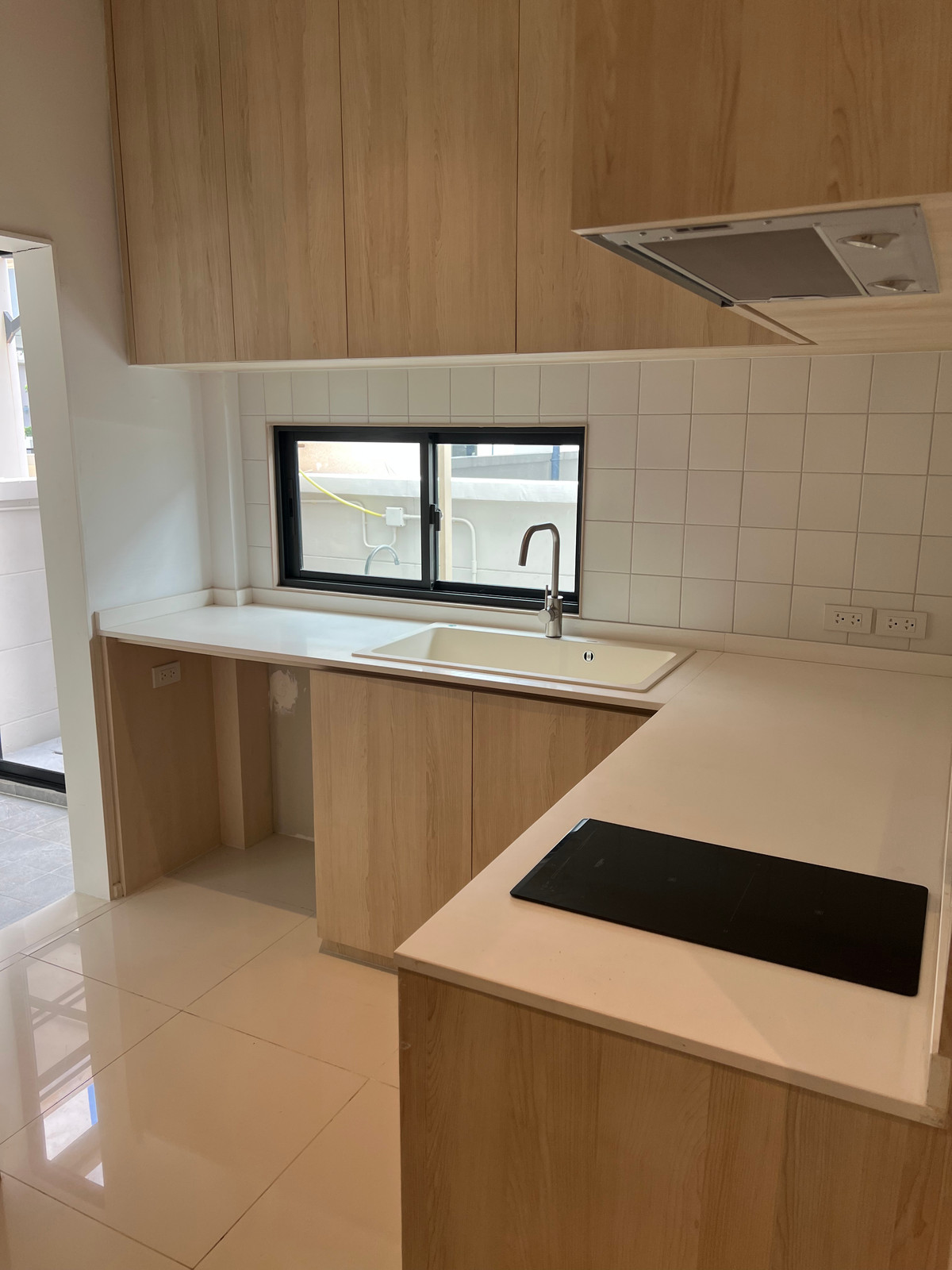 Urgent Sale!  Luxury Single House – Brand New, Never Lived In Bangkok Boulevard Srinakarin - Bangna Loading...