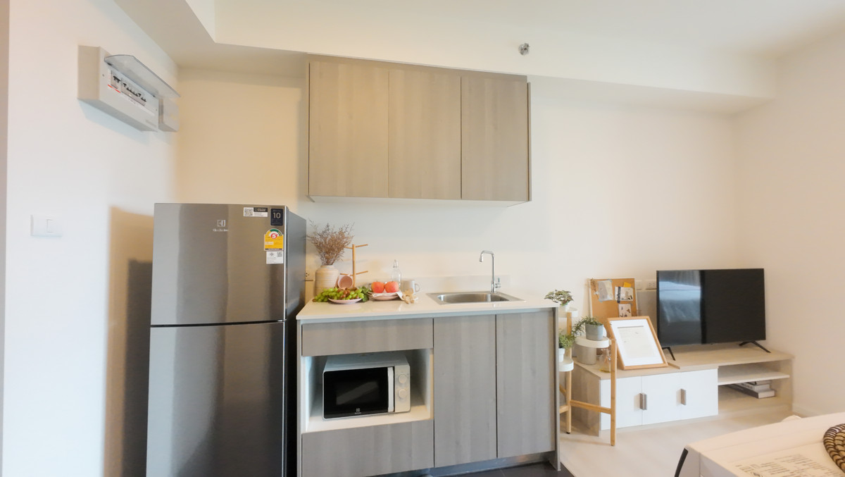 ขายคอนโดบางนา แบริ่ง ลาซาล : คอนโด A space วิวสวย ไม่มีตึกบัง จัดเต็มพร้อมเฟอร์ หิ้วกระเป้าเข้าอยู่ได้เลย มีเพียงห้องเดียว ราคาถูกสุดในโครงการ