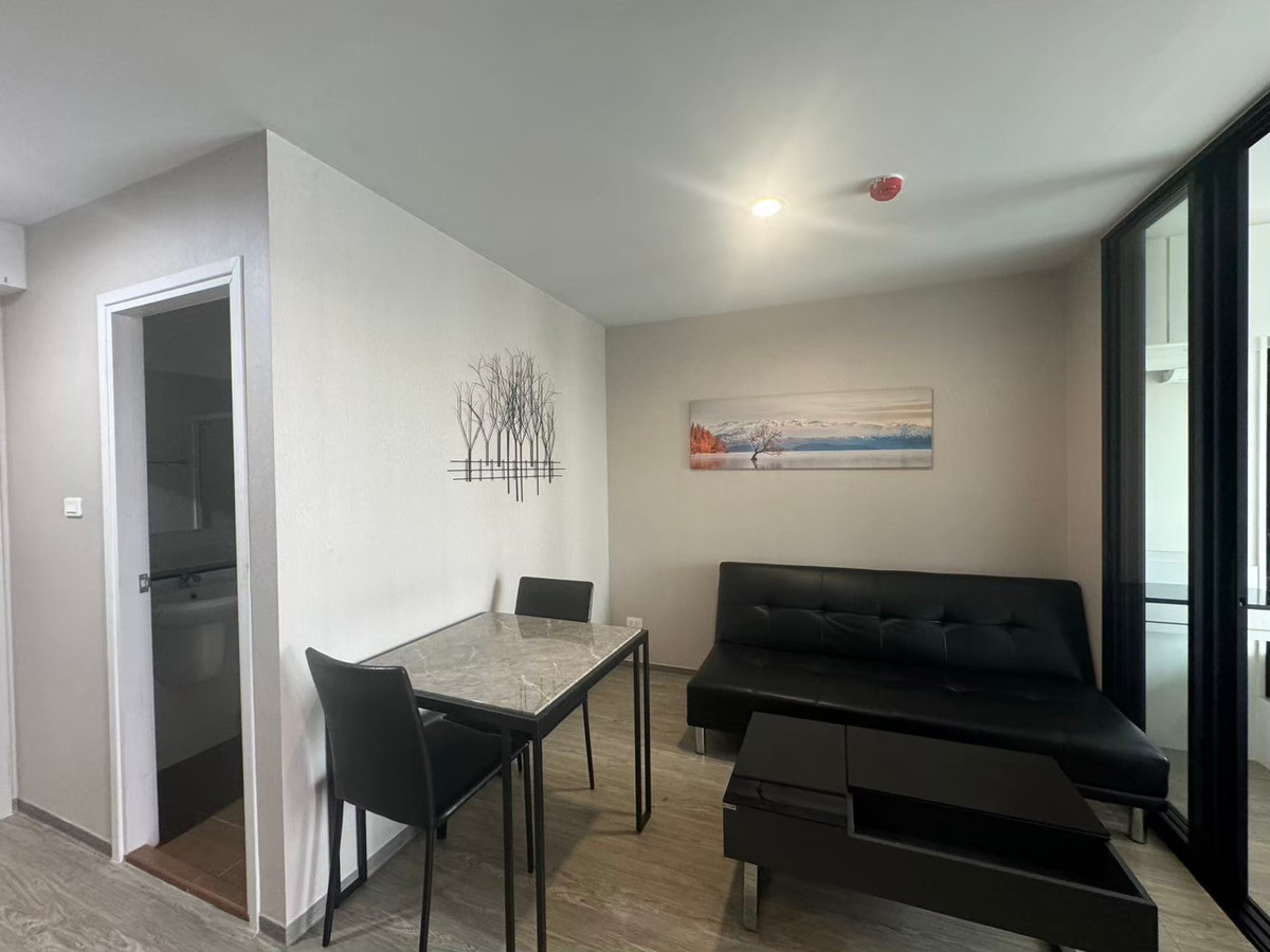 รีเจ้นท์ โฮม สุขุมวิท 97/1 / Regent Home Sukhumvit 97/1 Loading...