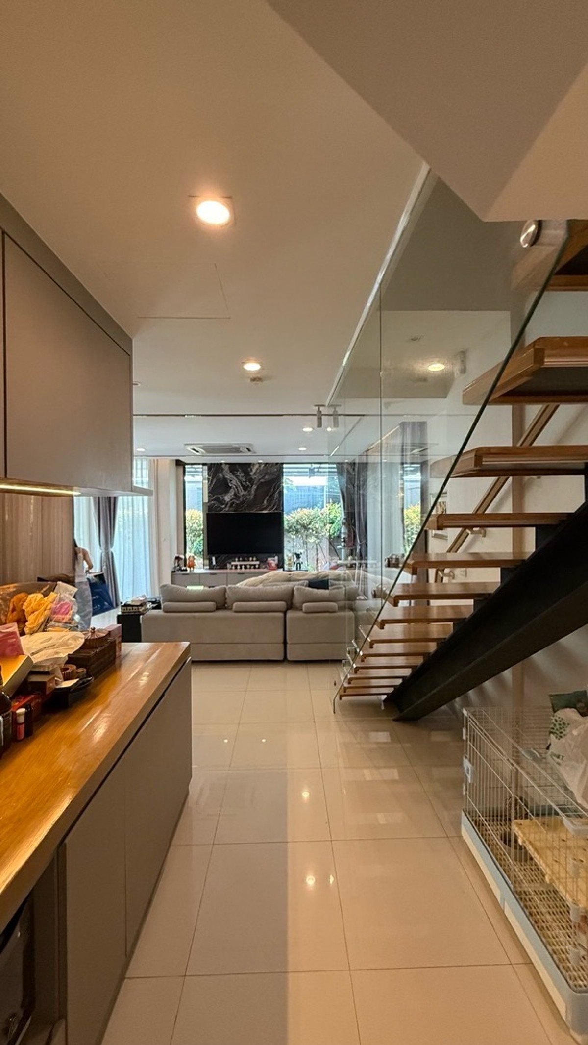 For RentHouseYothinpattana,CDC : Luxury house for rent, build in, 5 million baht
Size 36 sq m, 120,000, 3 floors, 4 bedrooms