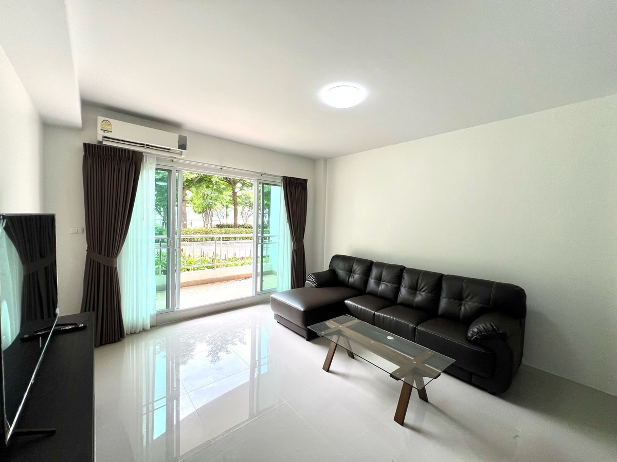 For RentCondoWongwianyai, Charoennakor : ✅ Big room for rent next to the Chao Phraya River.
(Available 7 Dec '25)
(Supalai River Resort Charoen Nakhon) next to Charoen Nakhon Road, Soi 37, near Bukkhalo intersection. Near Icon Siam
1st floor (5 floors), east balcony
Chao Phraya River view
Size 1