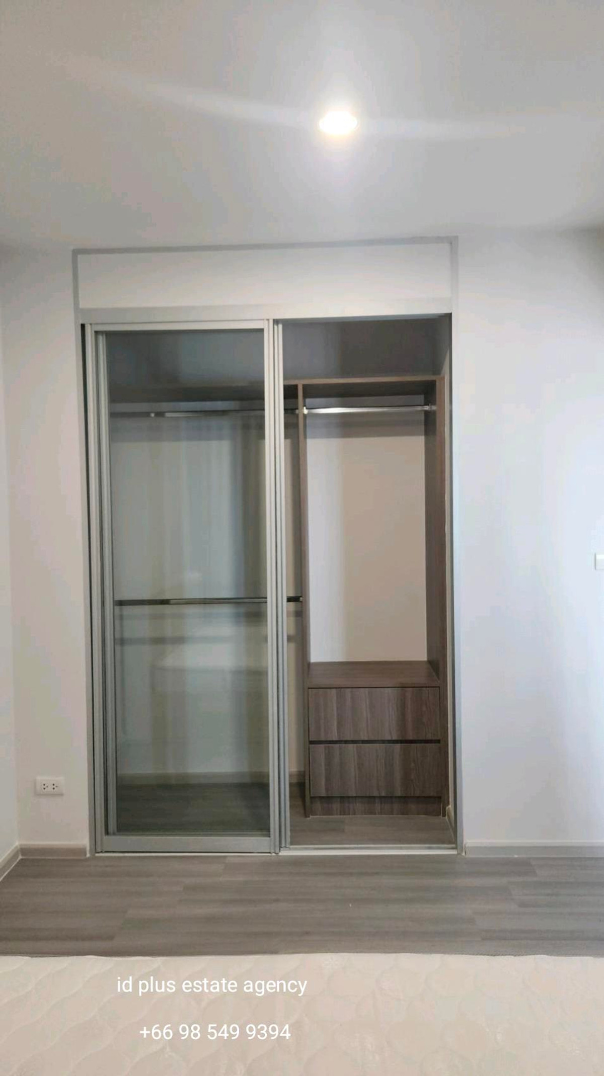 The Parkland  Charan - Pinklao Condo for rent : 1 bedroom for 30 sqm. on 22nd floor A building. With fully furnished and electrical appliances.Next to MRT Bangyikhan.Rental only for 14,000 / m. Loading...