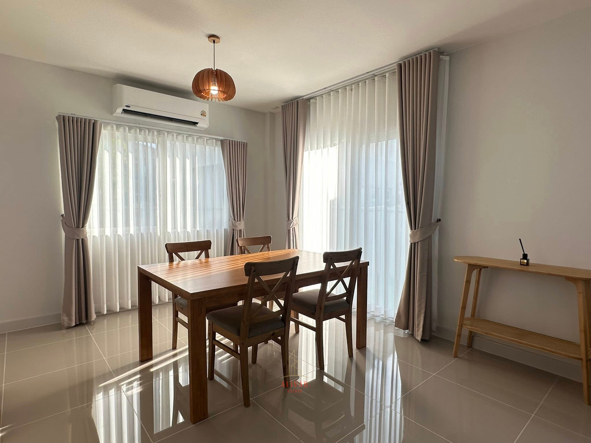 For RentSamut Prakan,Samrong : RH101225 2-story semi-detached house for rent at Grande Pleno Mega Bangna, next to Mega Bangna.