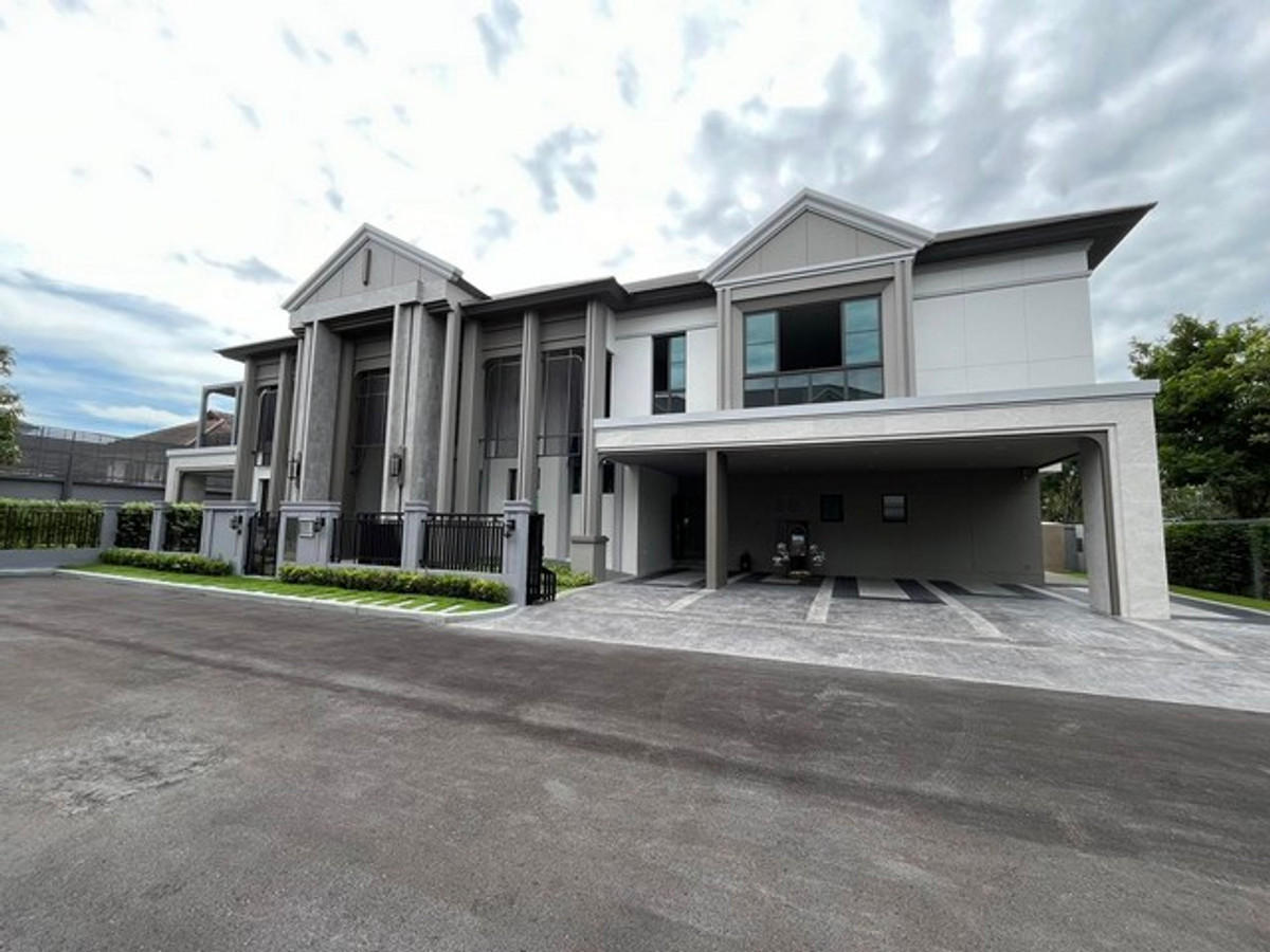 For SaleHousePinklao, Charansanitwong : Single house for sale, Grand Bangkok Boulevard Pinklao-Kanchana, land 190 square wah, area 817 sq m, Pool villa.