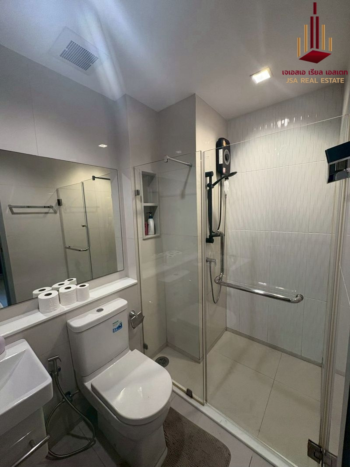 For RentCondoRama9, Petchburi, RCA : ✨ For Rent : Life Asoke - Rama 9 Condo ✨ 💰 Only 21,000 thb/month