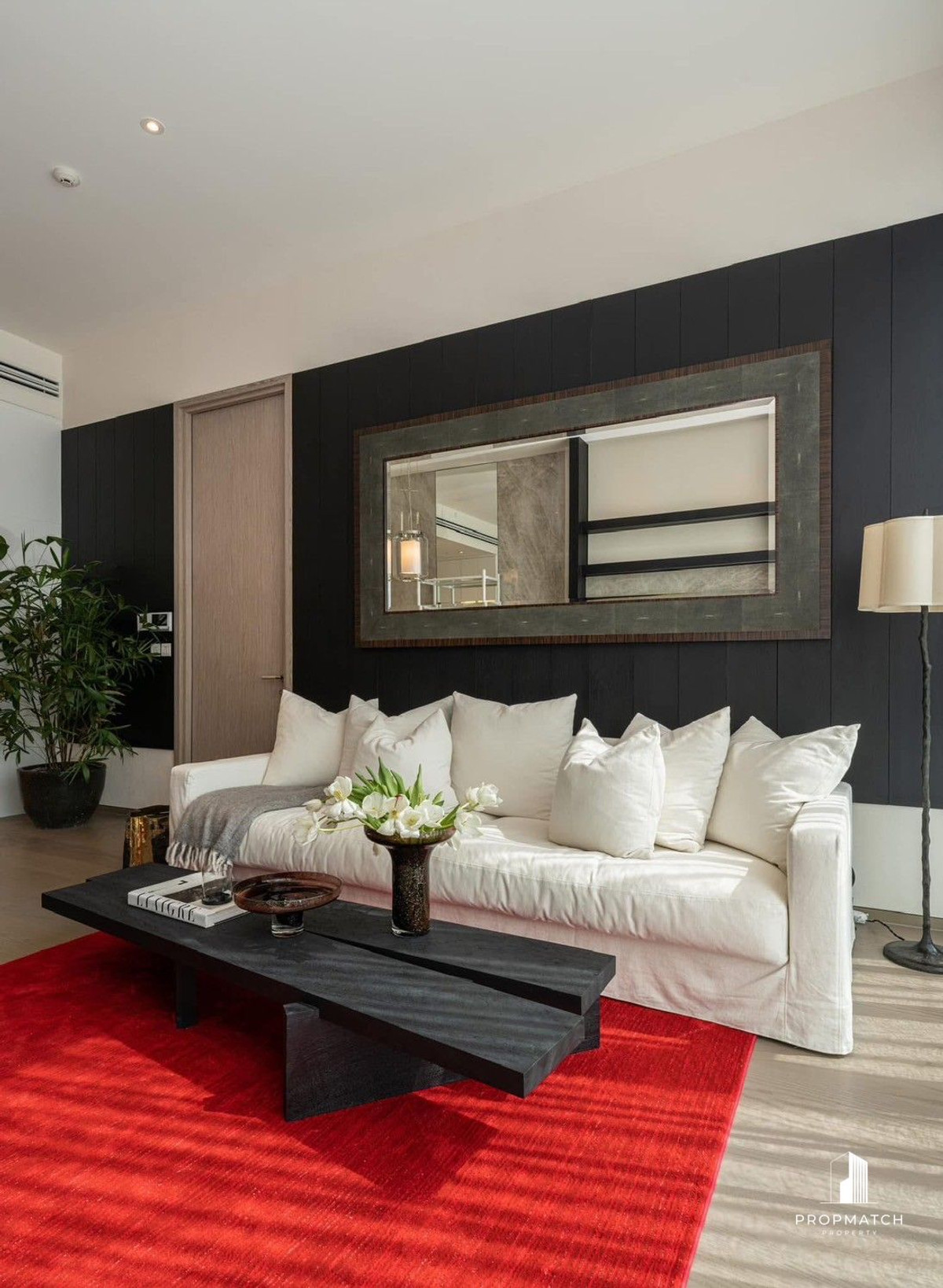 ✨Flash Deal ✨Scope Langsuan (1Bed 2Bath 83SQM.) ready to move in! Only 38,000,000 baht Tel.0981315848 @propmatch Loading...