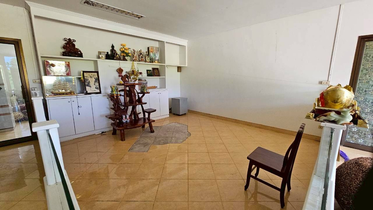 For SaleFactoryKanchanaburi : Fertilizer factory for sale Comes with a R.N.4 license that is legal. Complete with a complete set of machinery + specialized fertilizer production formula Able to continue business immediately