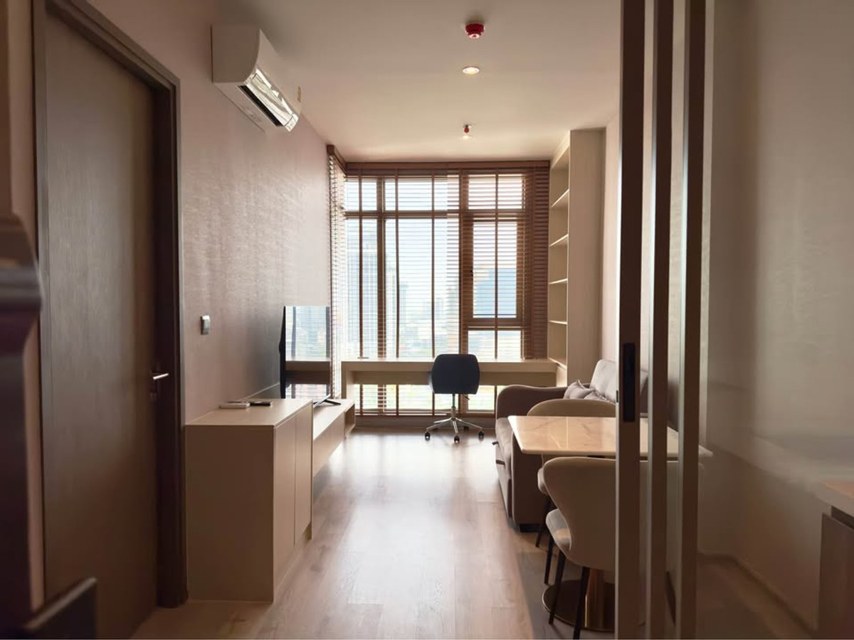 For RentCondoSukhumvit, Asoke, Thonglor : LUXURY RENTAL: Rhythm Ekkamai Estate | 1 Bed High Floor with Onsen Access 