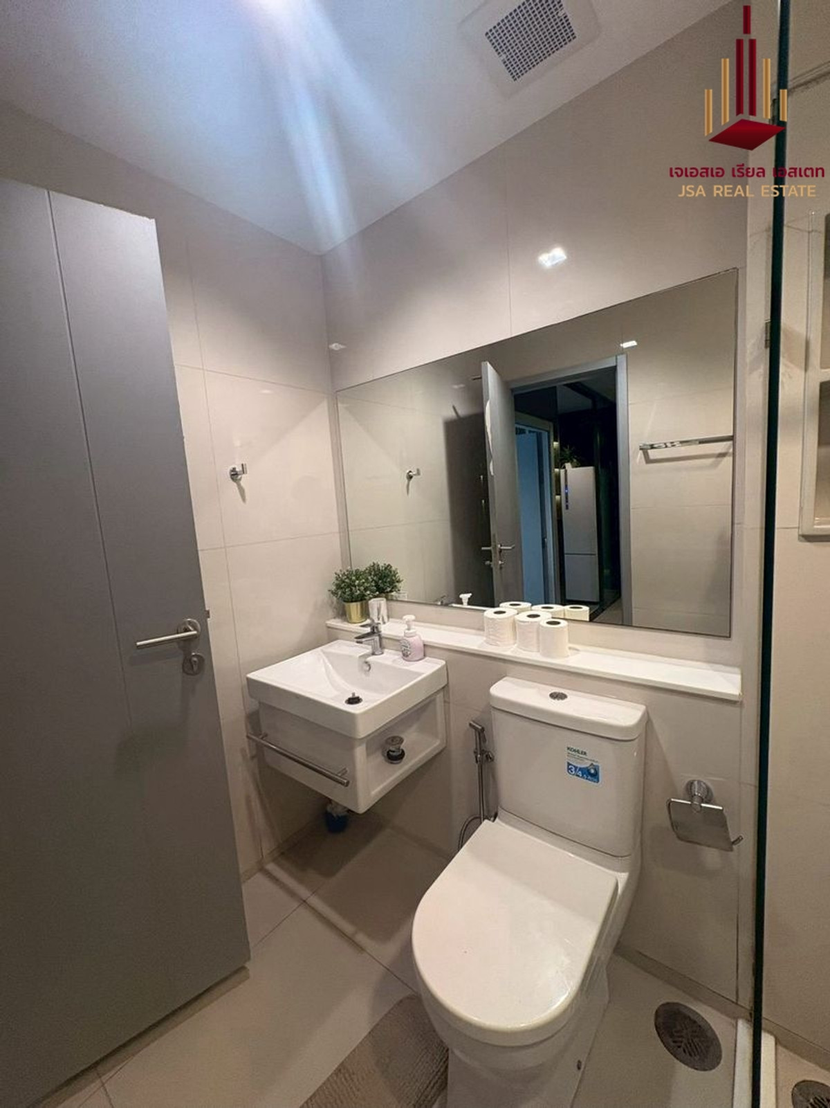 For RentCondoRama9, Petchburi, RCA : ✨ For Rent : Life Asoke - Rama 9 Condo ✨ 💰 Only 21,000 thb/month